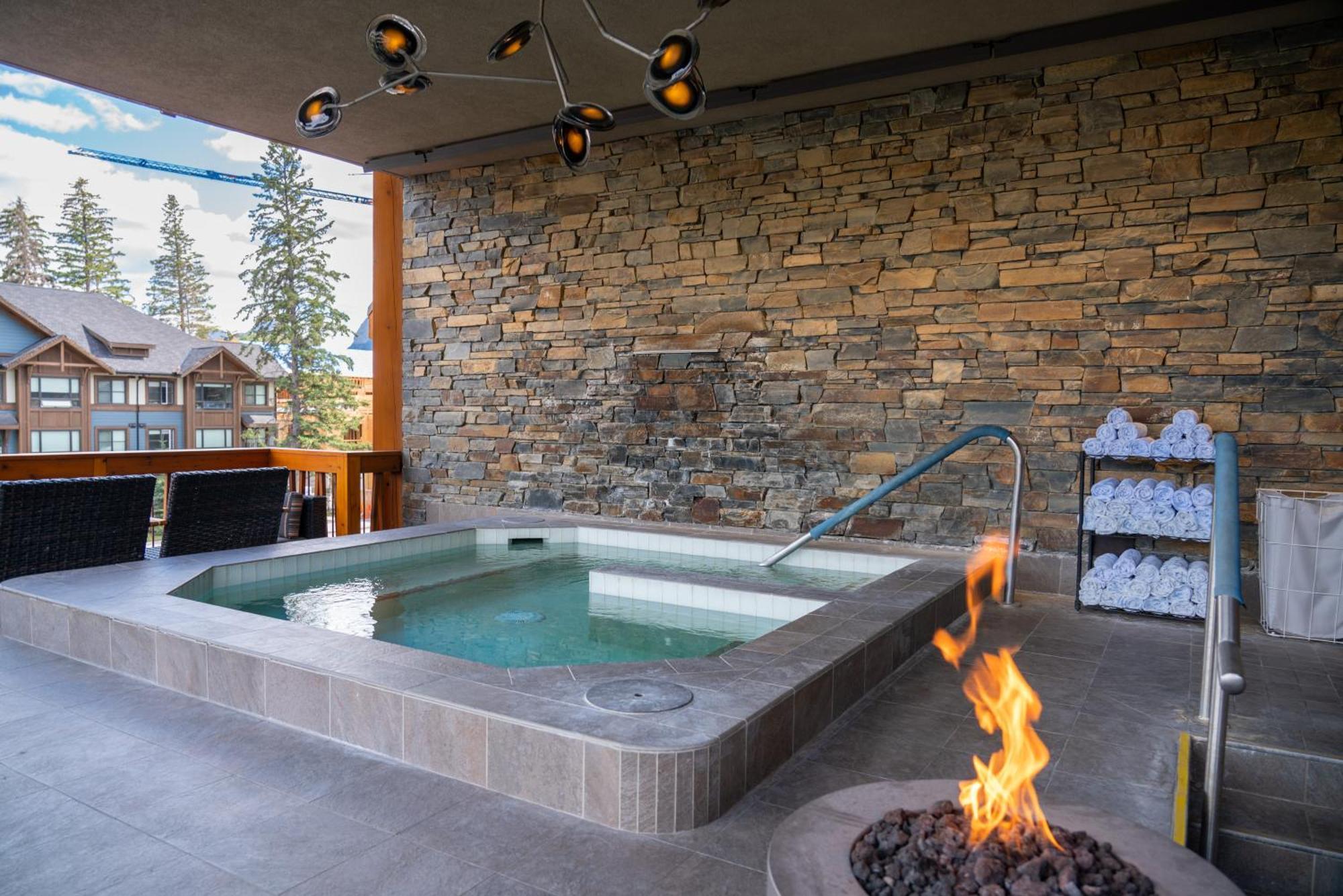 באנף Moose Hotel And Suites מראה חיצוני תמונה